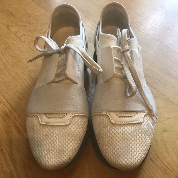 Balenciaga Race Runner Sneakers, Women’s size 38, White - Picture 2 of 10